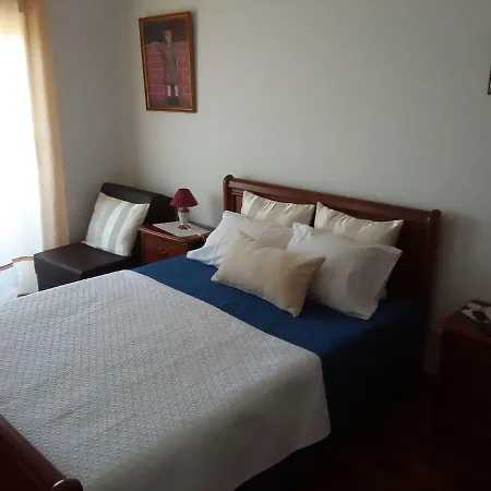 홈스테이 Casinha Pestana, Quartos Com Vista Fantastica O Mar Atlantico E Ilhas Berlengas 페니케