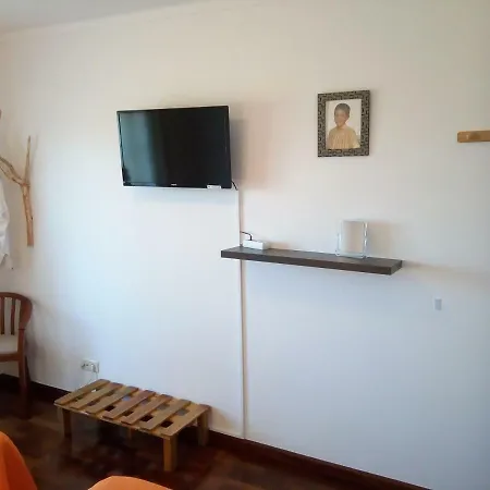 Casinha Pestana, Quartos Com Vista Fantastica O Mar Atlantico E Ilhas Berlengas 홈스테이 *